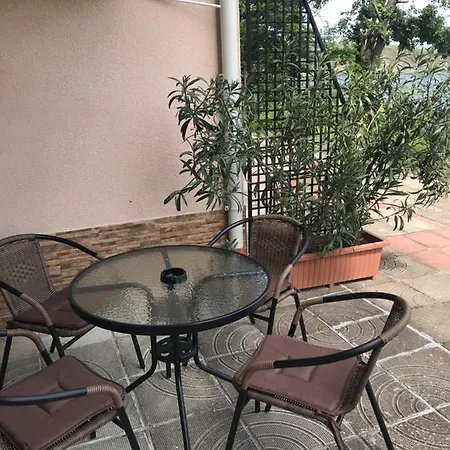 Pensjonat Maria 2 Czernomorec