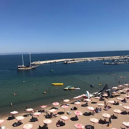 Maria 2 2* Chernomorets