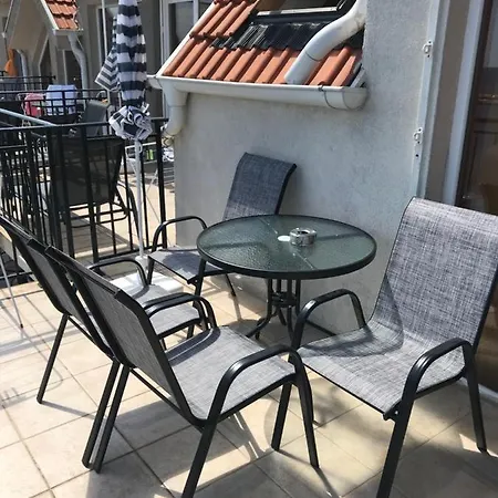 Maria 2 Guest house