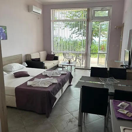Maria 2 Guest house
