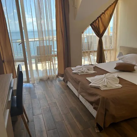 Maria 2 Guest house