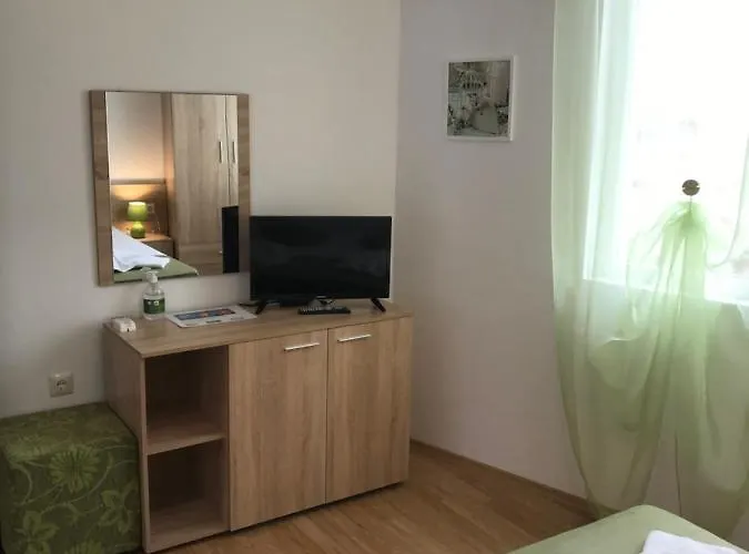 Πανσιόν Maria 2