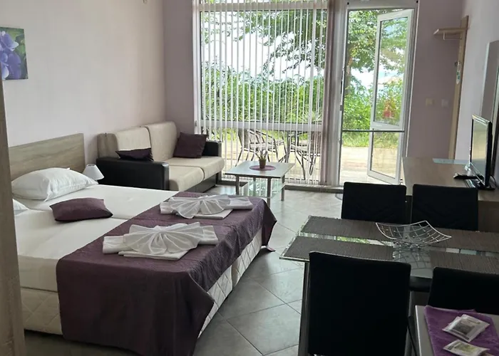 Maria 2 Πανσιόν