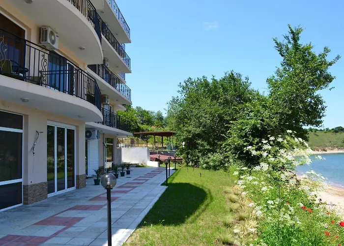 Maria 2 Πανσιόν 2*