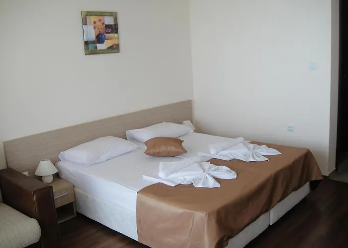 Maria 2 Πανσιόν 2*